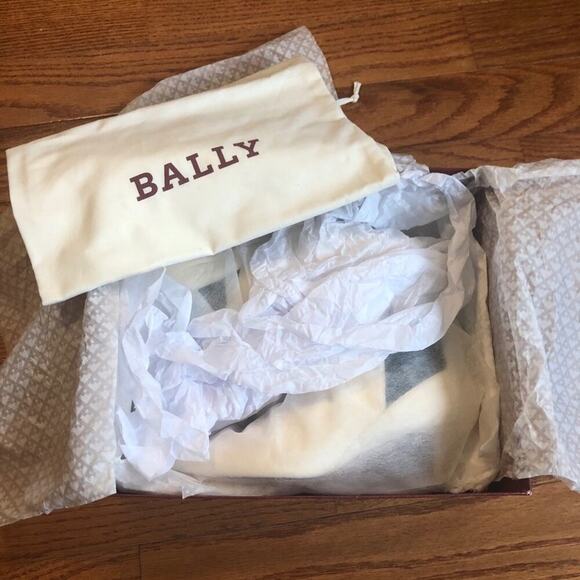 BALLY ALANNA Leather Ankle Boots in Bone White Women’s Size 8 - Picture 9 of 12